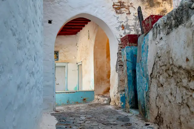 A Stone Town alley inviting exploration